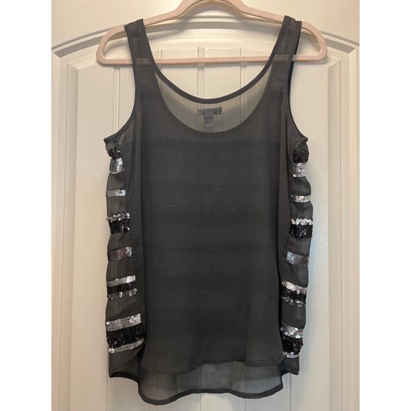 Old Navy Women’s Scoop Neck Sheer Overlay Sequin Tank Top Size M Gray Silver - Picture 3 of 3